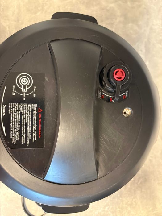 Мультиварка-скороварка PHILIPS HD2173