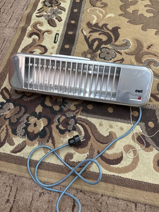 Grzejnik naścienny biały ZASS 1800w
