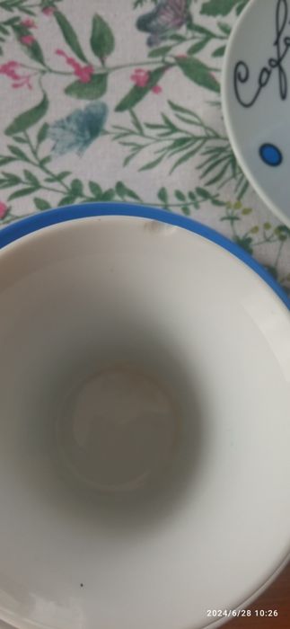 Kubeczki z podstawkami