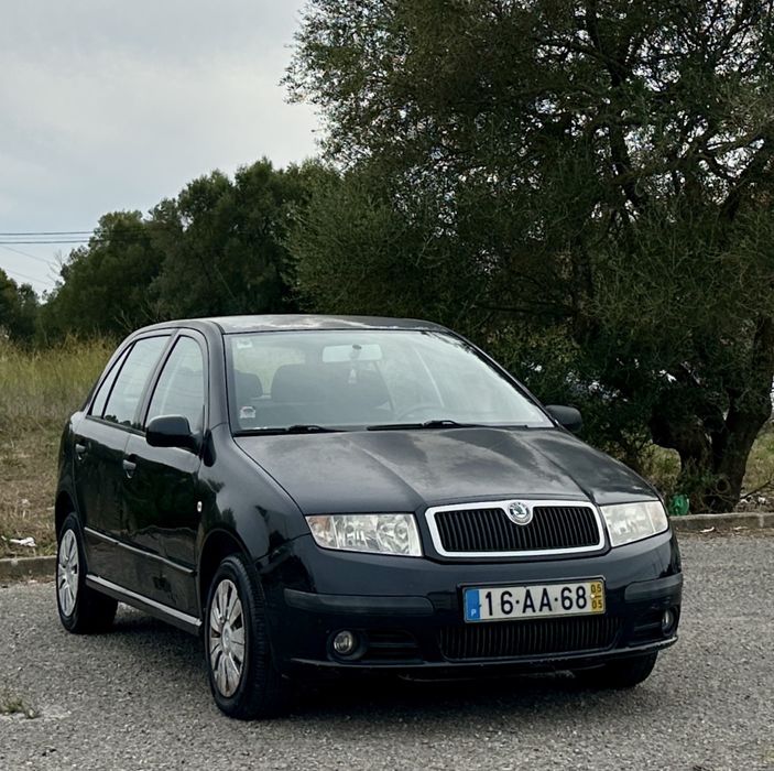 Skoda Fabia 1.2. HTP 75 Mil quilómetros