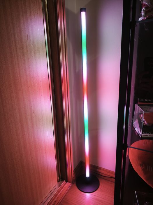 Candeeiro Pé Nedis Smart LED 1m RGBW - Com Garantia PCDIGA