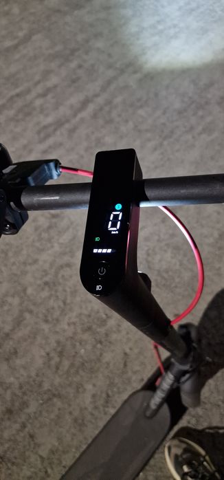 Xiaomi scooter 4 електросамокат