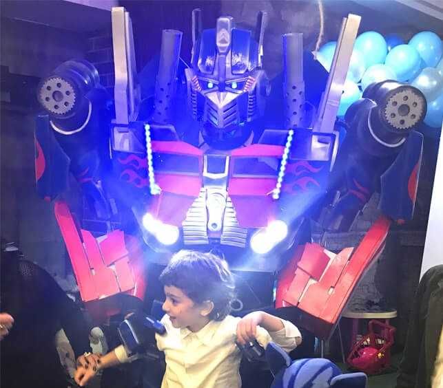 Трансформер Оптимус, аниматоры Одесса, шоу трансформеров