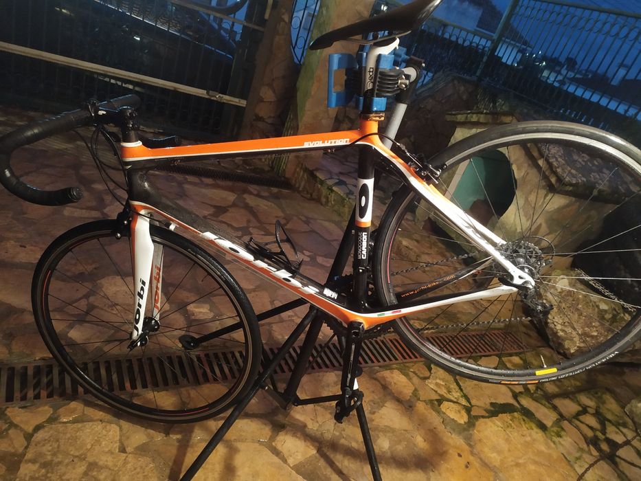 2 bicicletas estrada carbono 11 velocidade Jorbi