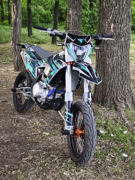 Крашпеды, слайдеры, отбойники, пеги на ось, supermoto
