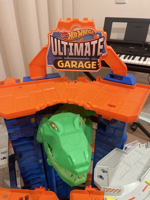 Ultimate Garage Hot Wheels
