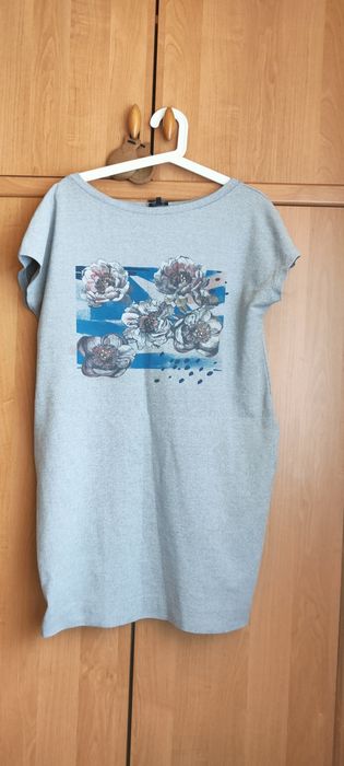 Szara tunika. Firma Solar.