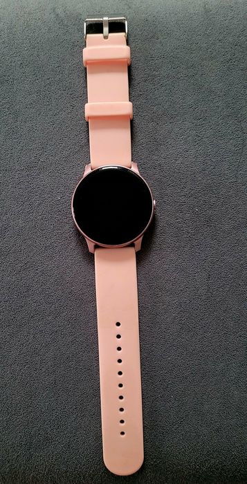 Smartwatch MAXCOM pudełko, ładowarka