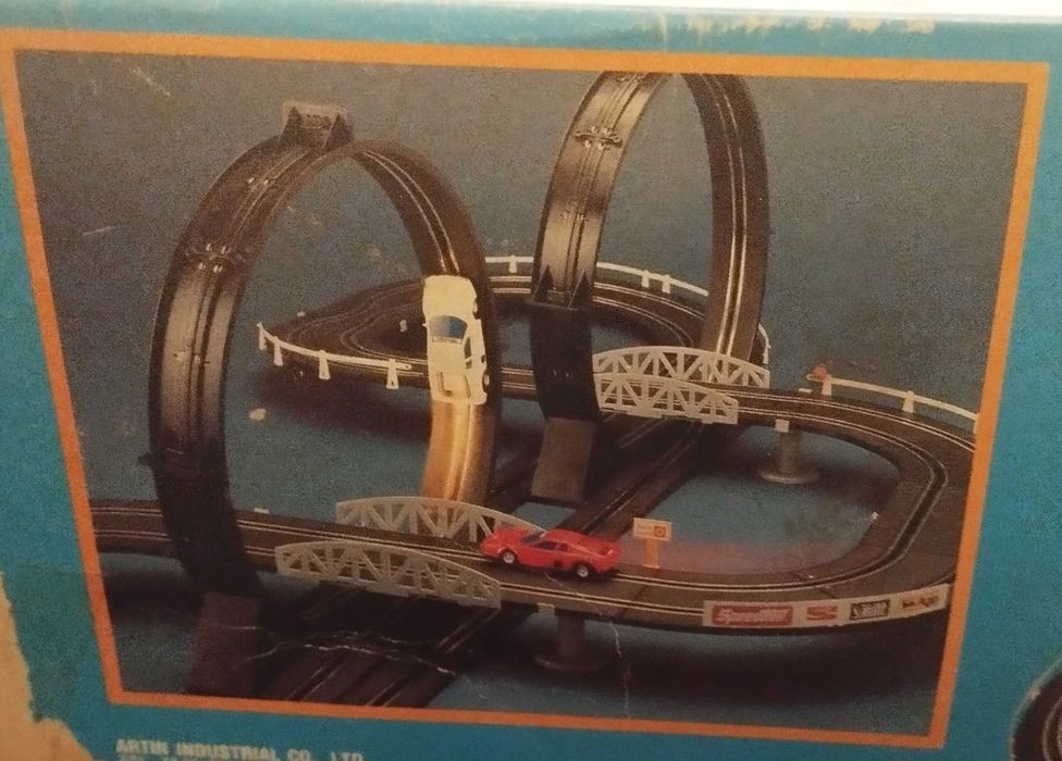 Prenda de Natal - Pista elétrica de carros