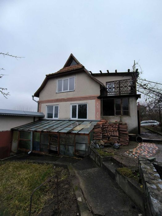 Найпривабливіший будинок біля Хмельницького, з шикарною ділянкою