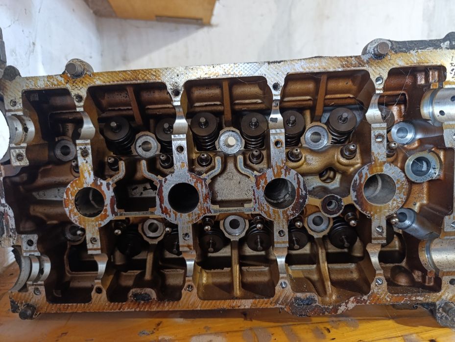 Мотор Сценік 2 під реставрацію