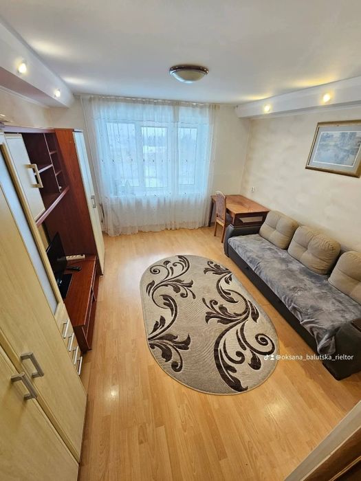 Продам 2-кім квартиру, район 8-9 школи, будинок ОСББ