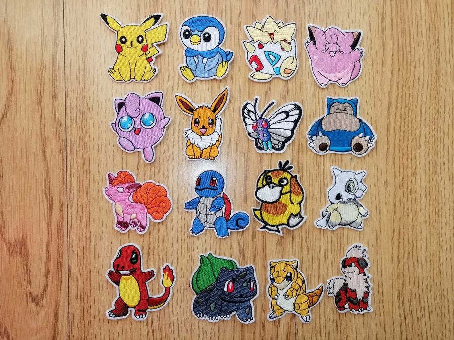 Lote de 16 Remendos / Patches Pokemon