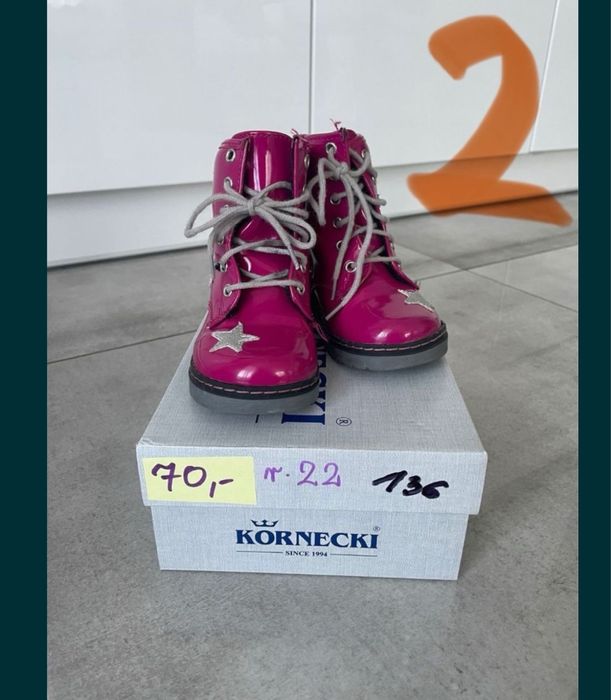 Sprzedam Buty dziewczece kornecki