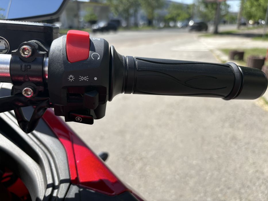 Мотоцикл SPARK SP300RS-2Е