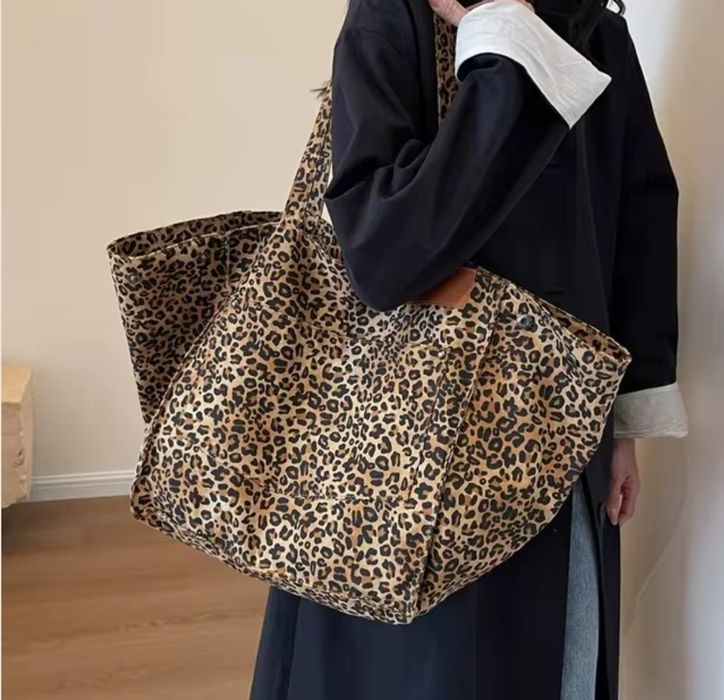 Shopper bag w cętki duża torba materiałowa w panterkę lamparci wzór
