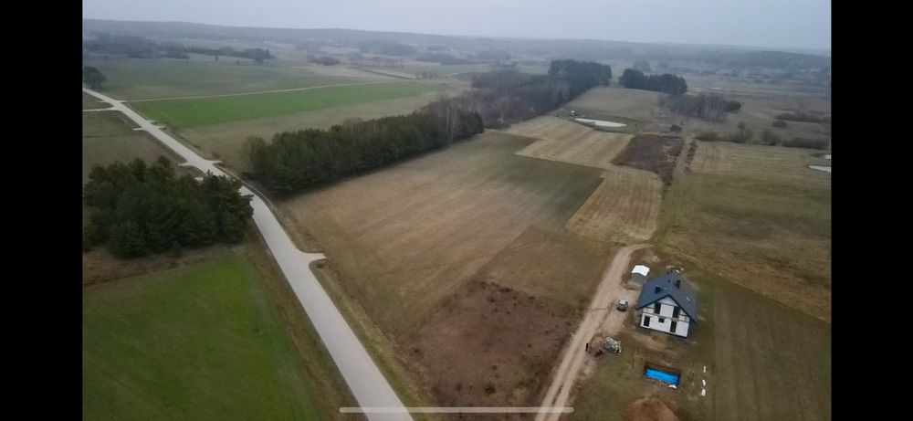 Działka na sprzedaż