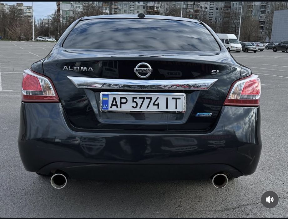 Ніссан Альтіма 2013