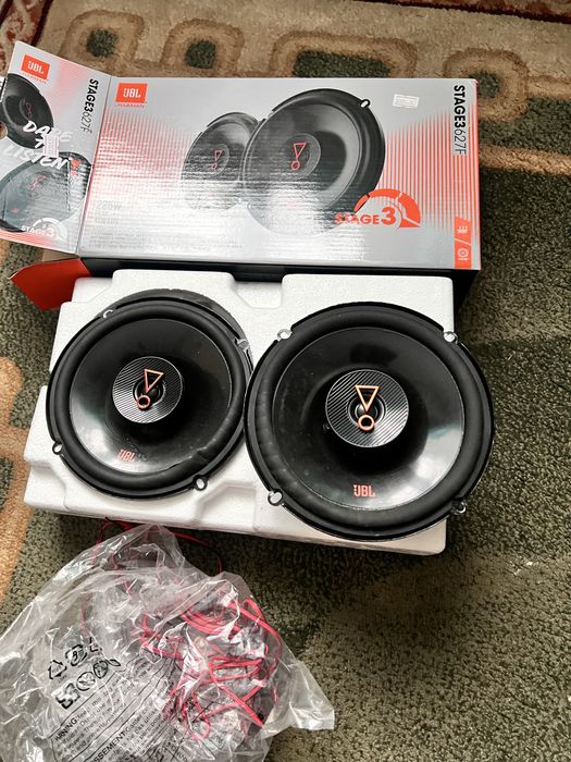 Динамики JBL   Stag E3