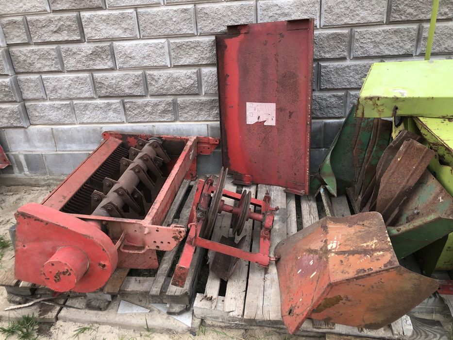 Січкарня подрібнювач измельчитель на комбайн Massey Ferguson