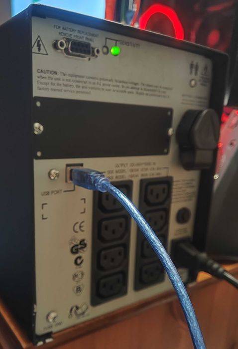 APC Smart-UPS 1500503587150895534081
