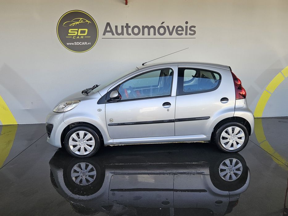 Peugeot 107 gasolina — photo 3