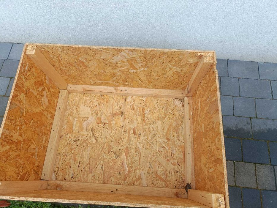 Skrzyniopaleta pojemnik 80x60 do wysyłek i orzechowywania
