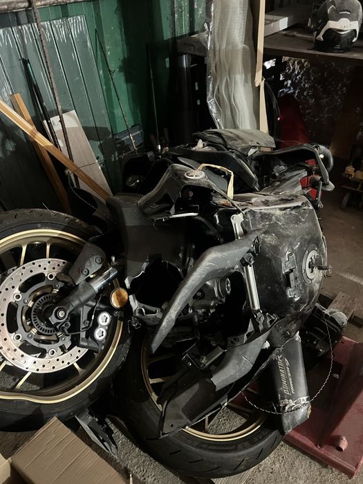 Tracer 900 Gt 2024 (acidentada)