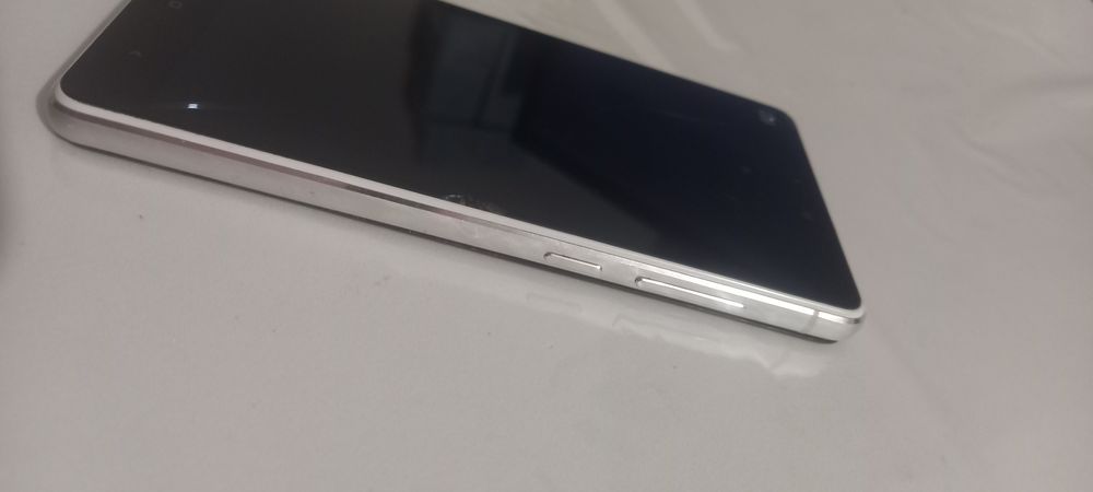 Xiaomi Mi 4s  4/64Gb на запчастини