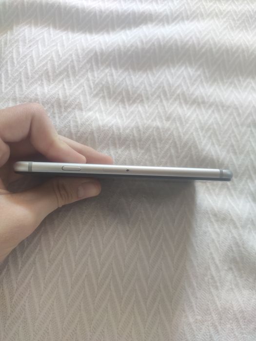 !!Срочно!!Продам iPhone 6 АКБ 95%