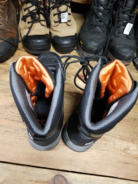 Buty robocze HELLY HANSEN rozm 44 wkł 29,5 cm S3
