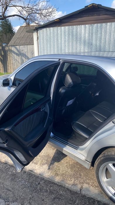 Продам Mercedes w210 E200 kompresor