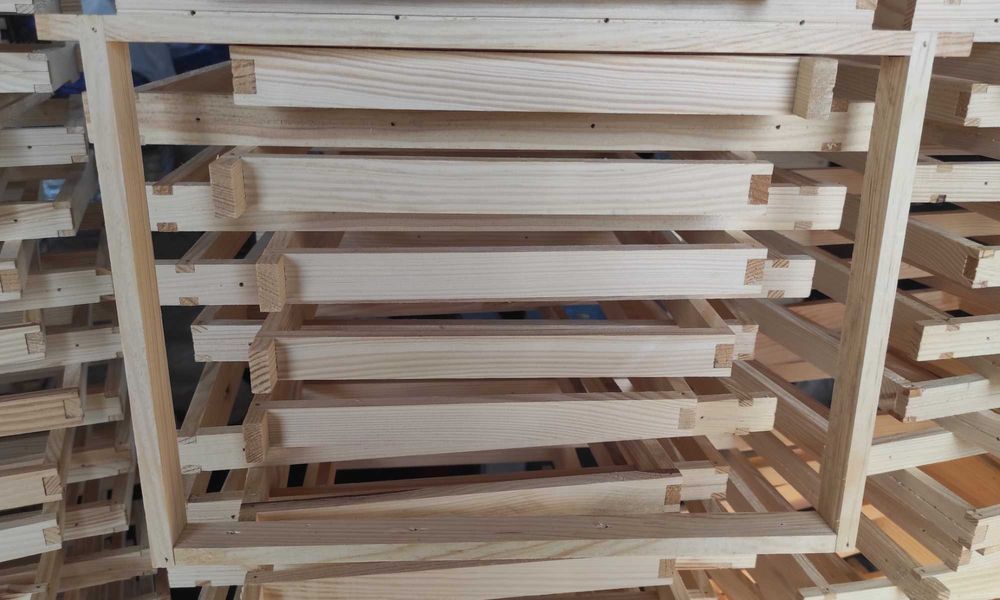 Ramki pszczele wielkopolskie, gniazdowe, czopowane