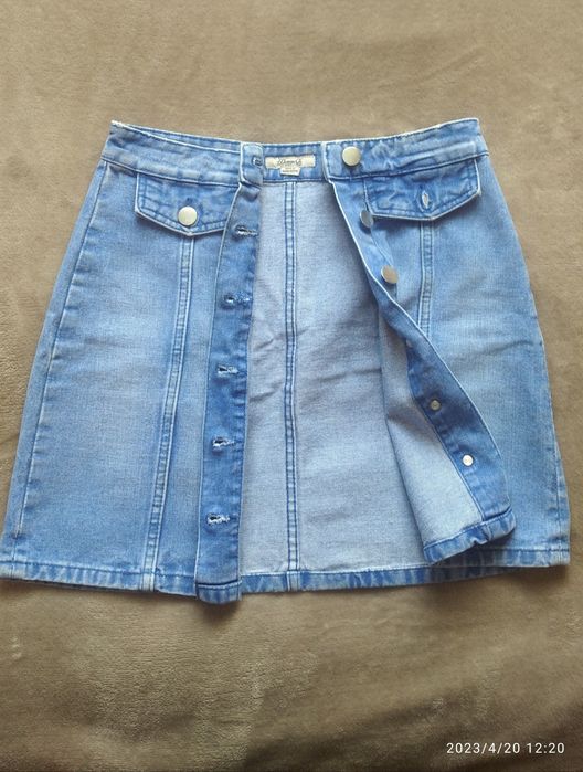 Спідниці для дівчат худеньких