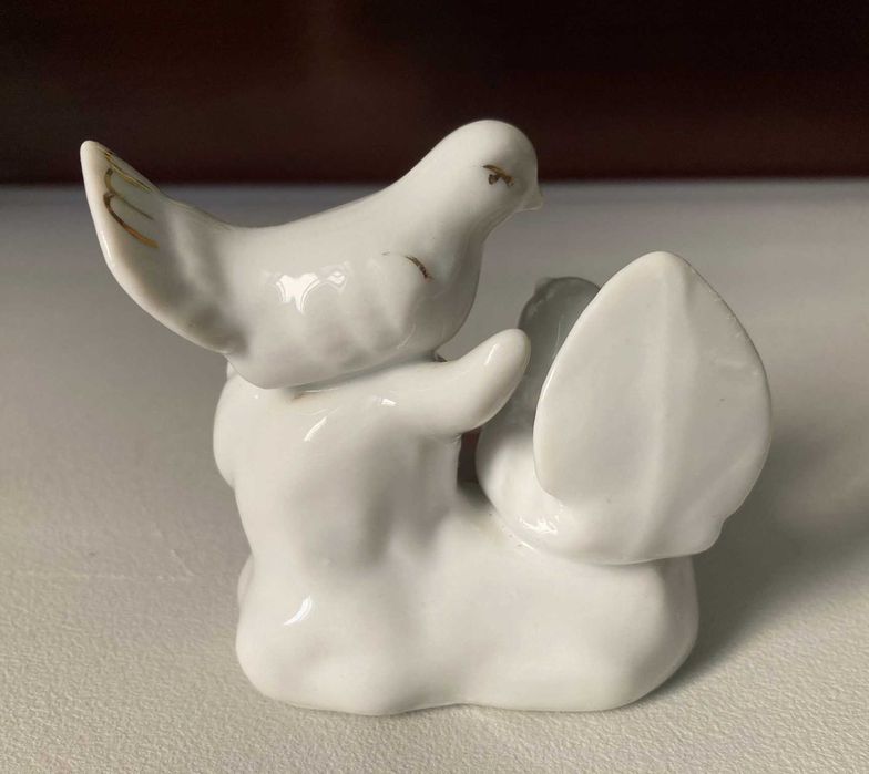 Decorative Figure437157061764720641
