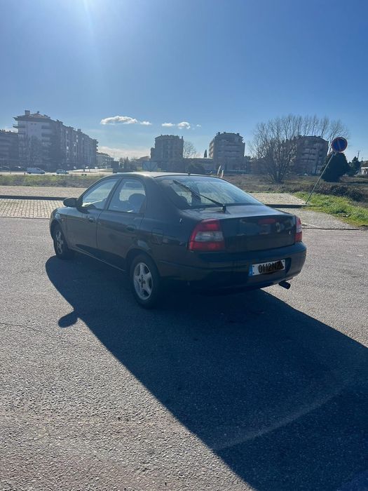 Kia shuma 1.6 gasolina com A/C