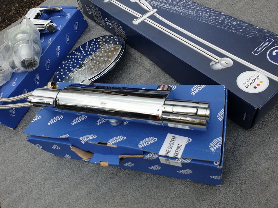 Bateria termostatyczna Grohe 1000+ zestaw prsznucowy . Ostatni