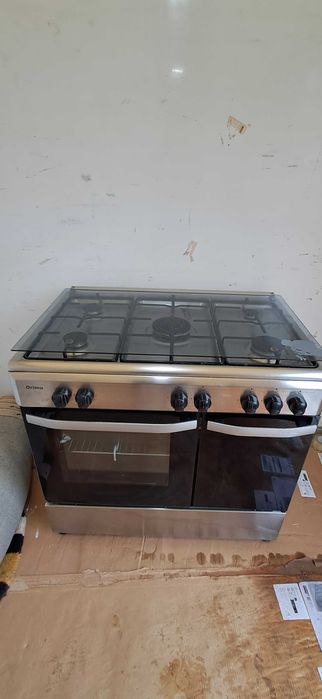 Fogão 5 bocas muito novo.  Pra sair rápido