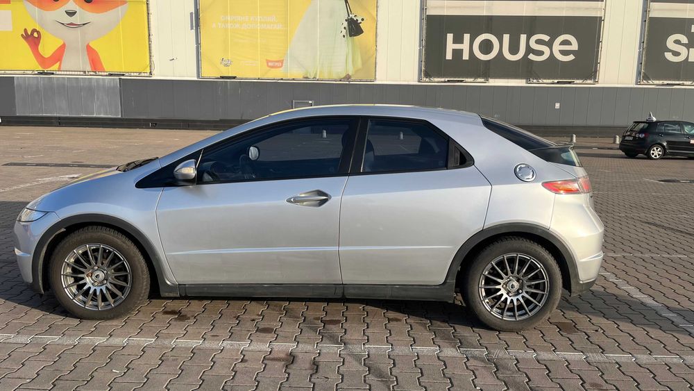 Honda Civic 5D 2008