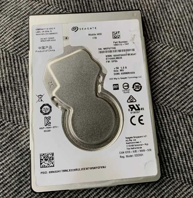 Жесткий диск Seagate 1TB 2.5
