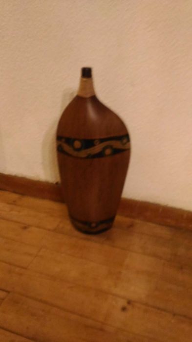 Decorative vases. New.432573653566760960