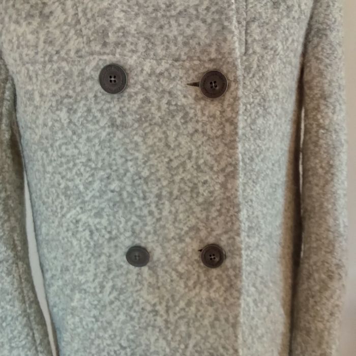 Szary wełniany płaszcz damski dwurzędowy ONLY wełna 45% rozmiar M