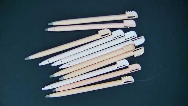 Lote de 140+ Canetas Stylus para Nintendo