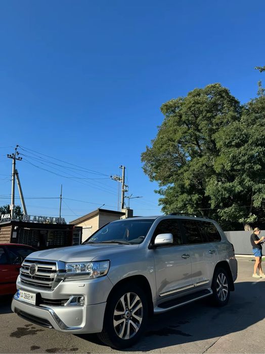 Продажа!—Toyota Lend Cruiser  2018