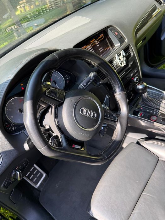 Audi SQ5 — fotografia 4