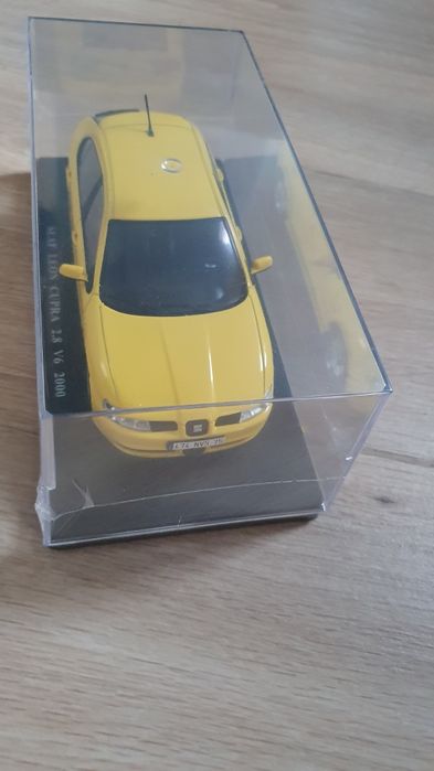 Seat Leon Cupra model zabawka  w skali 1:24