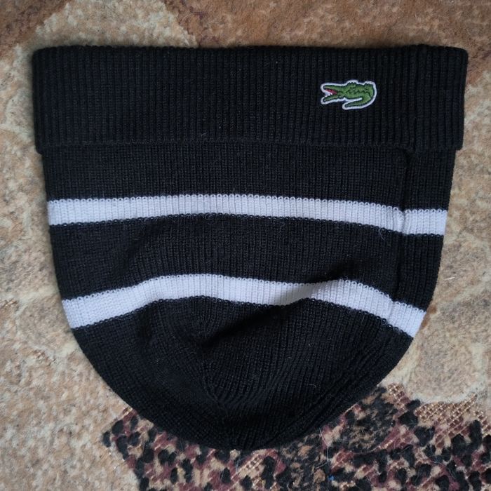 Шапка lacoste черная