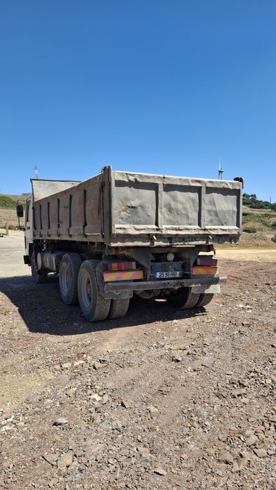 Volvo FL10 Tribasculante