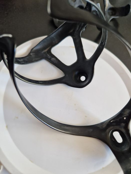 Duas grades de bidon em carbono