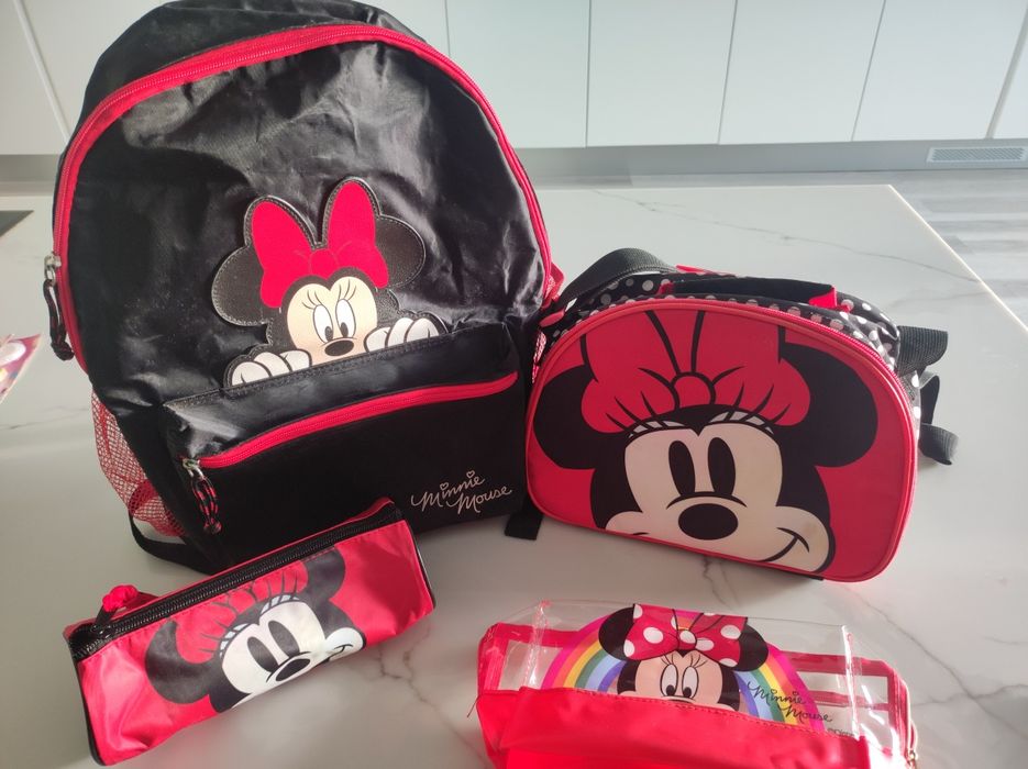 Mochila Minnie, estojos e lancheira